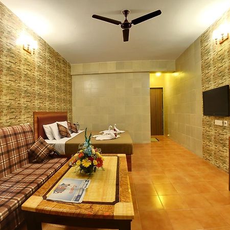 Grand Goa Exotica Hotel Guirim Exterior photo