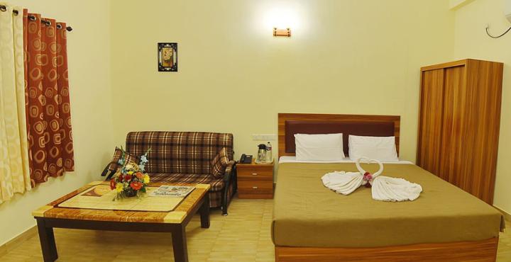 Grand Goa Exotica Hotel Guirim Exterior photo